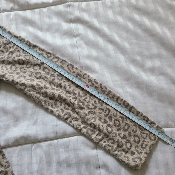 Old Navy Girl's Cozy Grey Leopard Animal Print Plush-Knit Tiered Dress - Picture 14 of 15